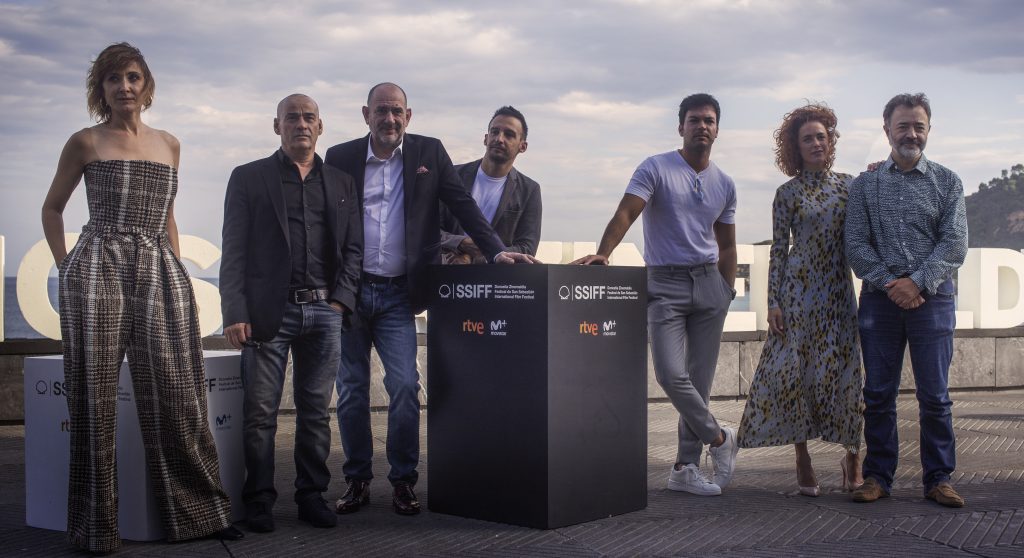 La producción original de Movistar + toma protagonismo en San Sebastián