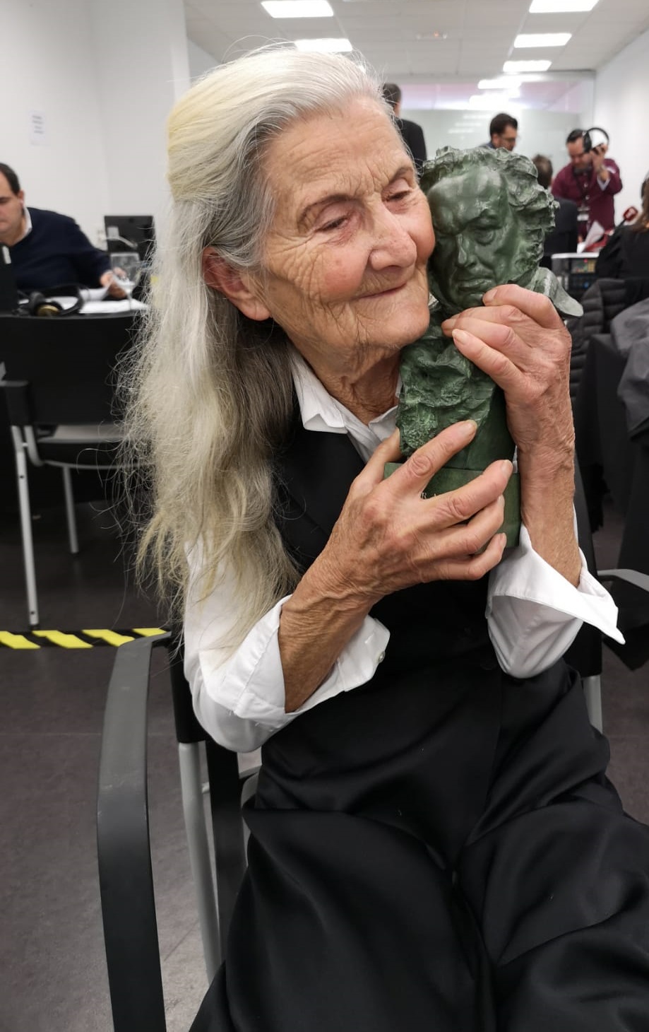 Benedicta Sánchez: "Los años son tremendos, pero el amor puede siempre con las diferencias".