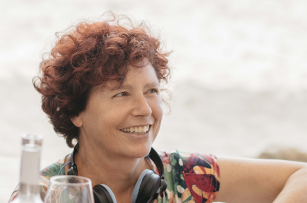 Icíar Bollain: "Tenemos que mirarnos y escucharnos más a nosotros mismos".