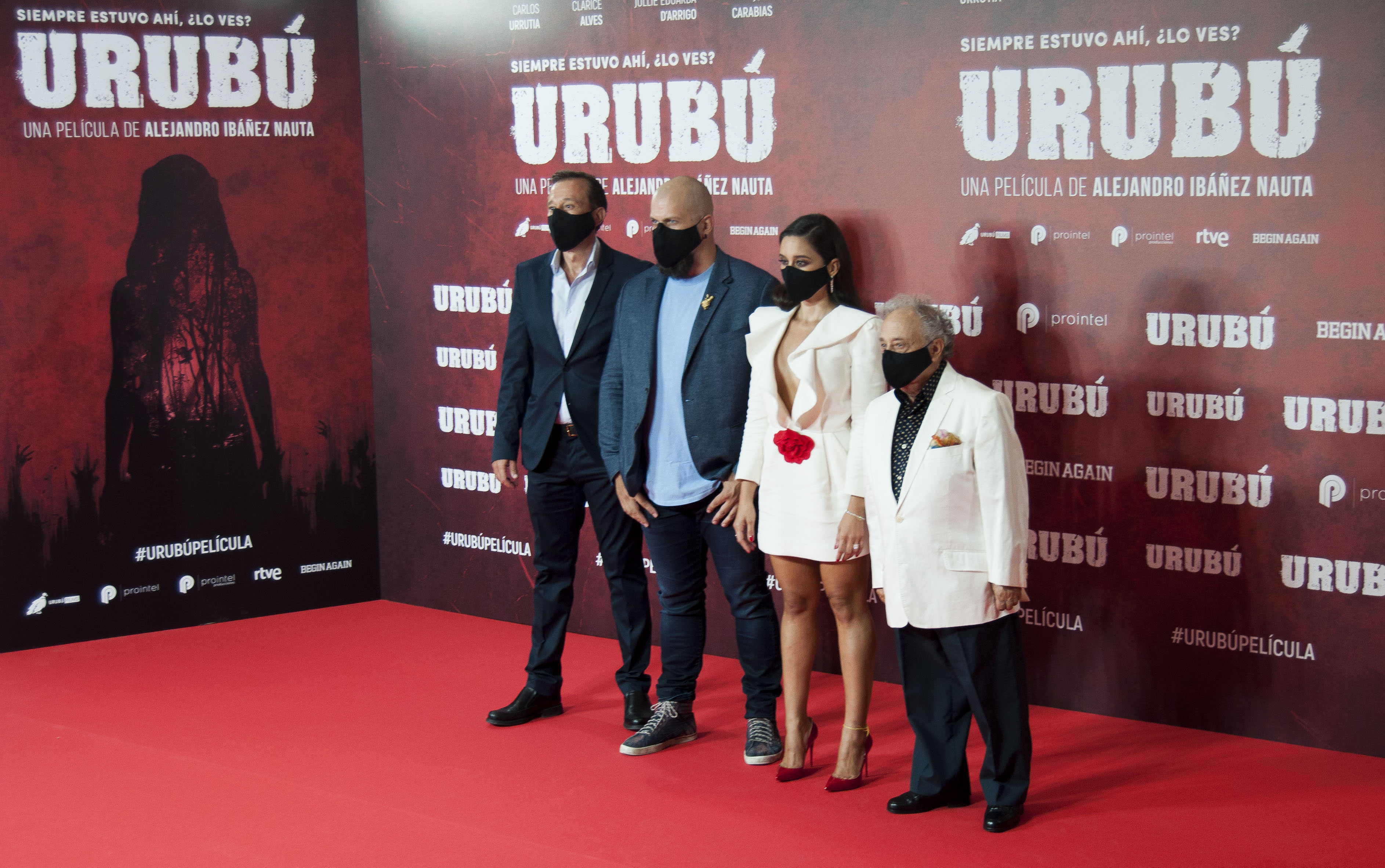 Gran éxito del preestreno de 'Urubú', ópera prima de Alejandro Ibáñez, en los cines Callao de Madrid