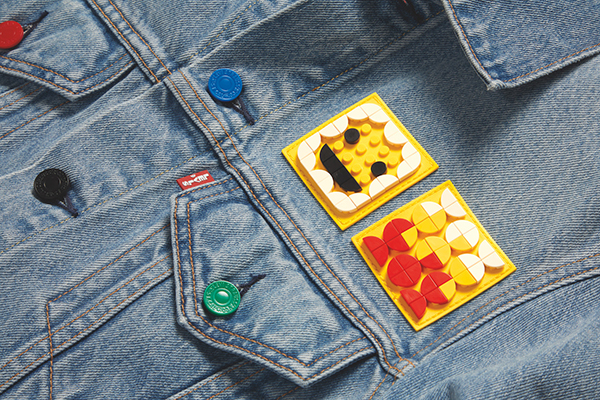 Luce tu ropa con LEGO