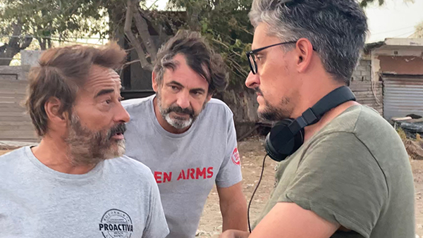 Oscar Camps visita el rodaje de 'Mediterráneo'