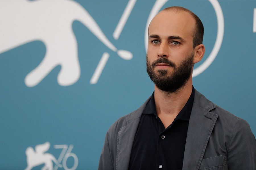 Carlo Sironi: "Es triste que en Italia no haya un debate al respecto de la maternidad subrogada".