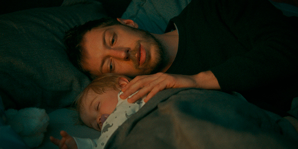 'MaPa': Los problemas crecen para un joven papá viudo en Berlín