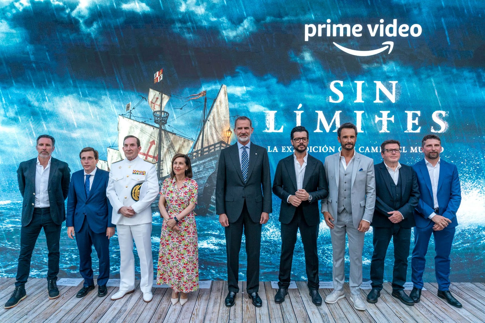 El Rey Felipe VI asiste a la premiere de la miniserie de Prime Video 'Sin límites' en Madrid