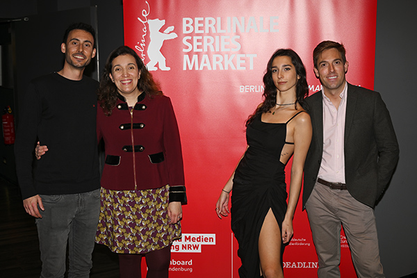 'Vestidas de Azul' presenta en la Berlinale sus primeras imágenes