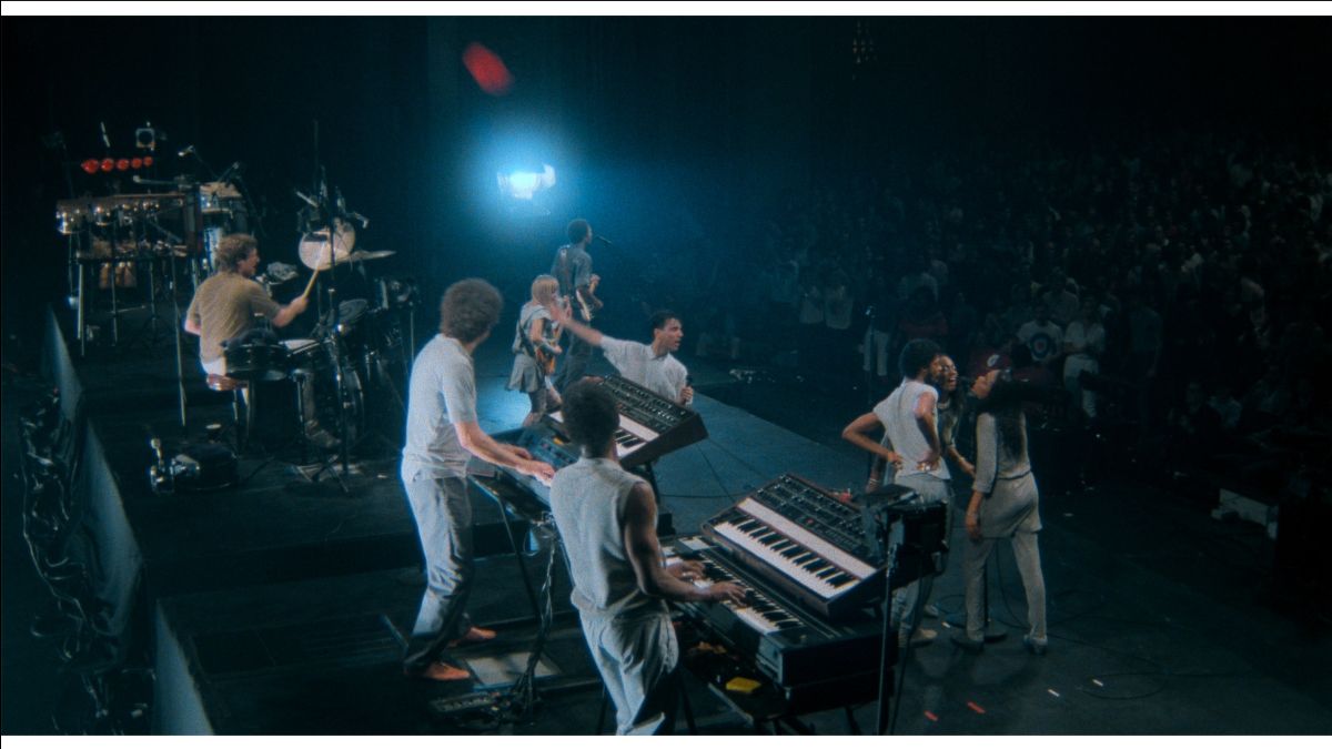 'STOP MAKING SENSE', el aclamado y mítico concierto de los Talking Heads filmado por Jonathan Demme, el 8 de marzo en cines
